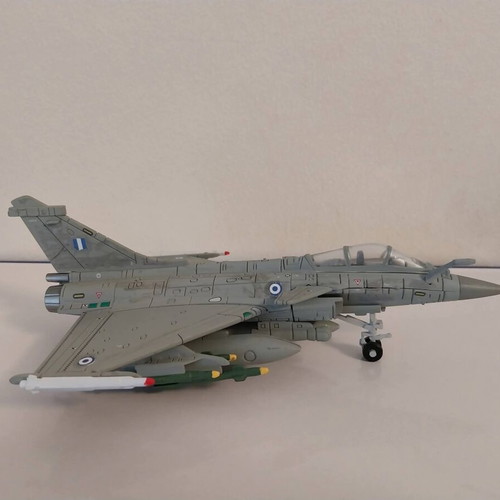 Rafale της Ελληνικής Πολεμικής Αεροπορίας πλαστικό μοντέλο 1:72 καινούργιο