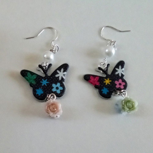 Handmade earrings with blue butterflies and pearls, new
