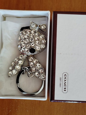Playboy rhinestone keychain new, silver