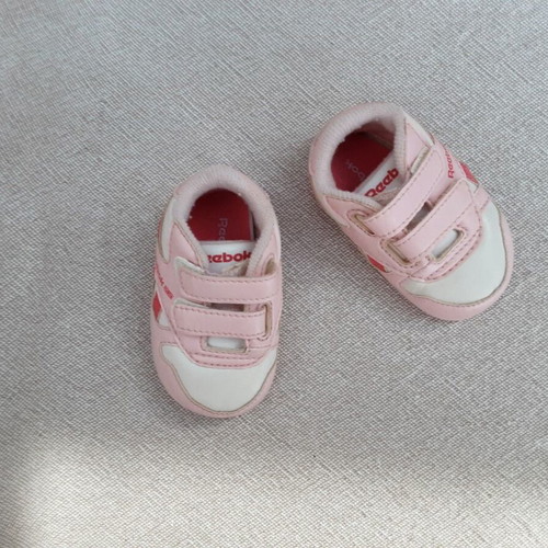 Reebok Royal Classic Jogger 2 baby shoes with deer, size 17, new