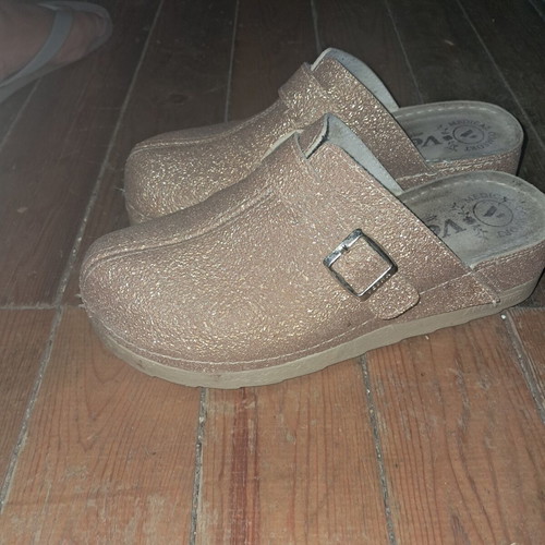 Vesna anatomical medical comfort clogs No 40, like new, gold glitter