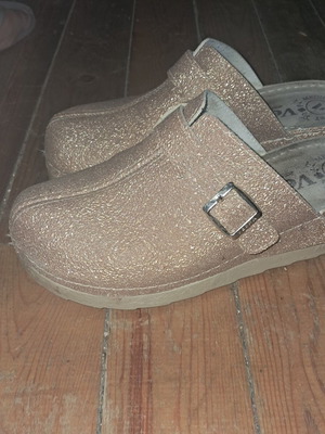 Vesna anatomical medical comfort clogs No 40, like new, gold glitter