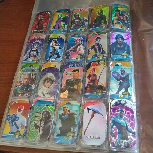 Fortnite holographic and magnetic tags collection used, 211 pieces