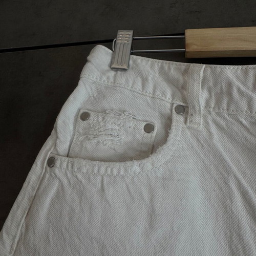 Jean shorts Zara white, like new, size M 38 10