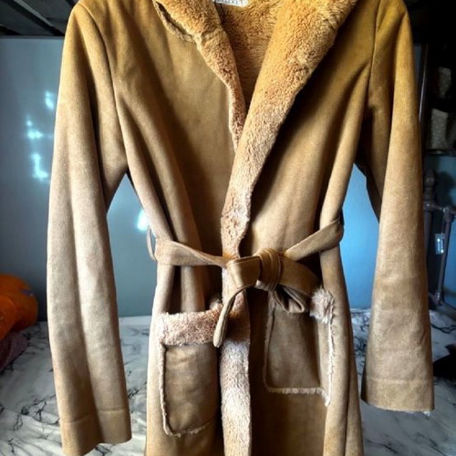 Coat with warm fur brown size M