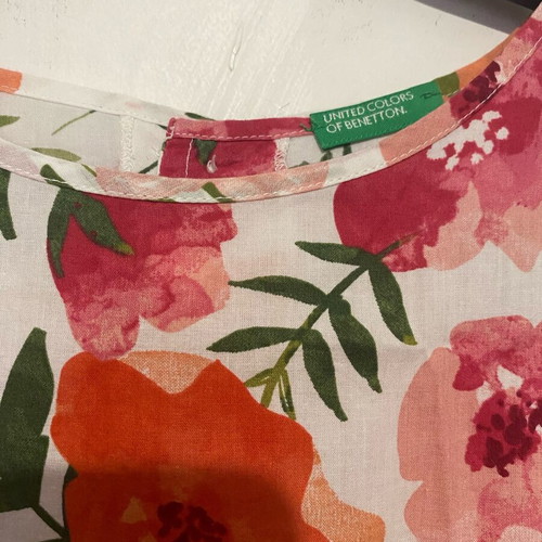 Benetton printed summer dress like new with ruffle sleeve