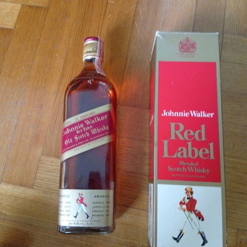 Johnnie Walker Red Label collectible bottle new vintage bottling