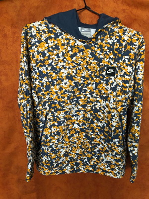 Branded women's sweatshirt new, size Small