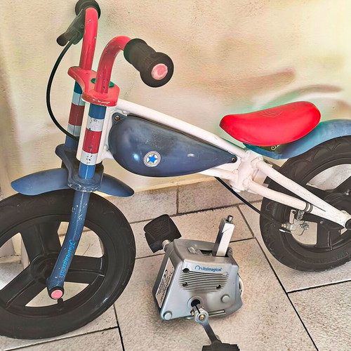 Imaginarium ItsImagical Velobike 2in1 balance bike used with pedals