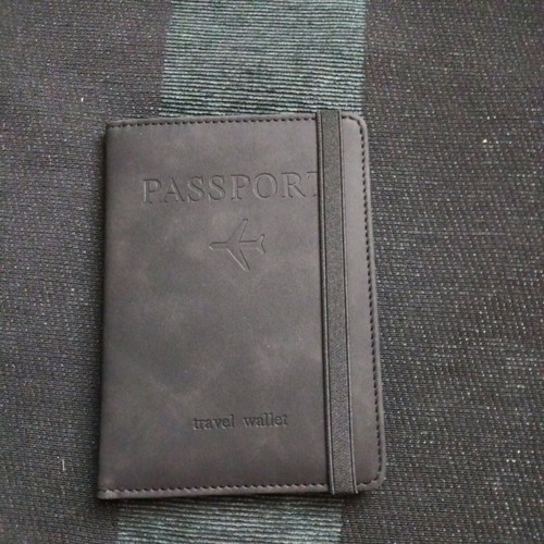 Card/ID holder new with leather
