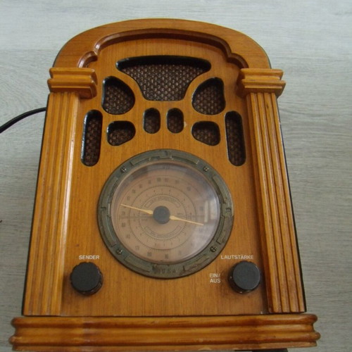 Antique Radio VMR-5011 EDUTEC used