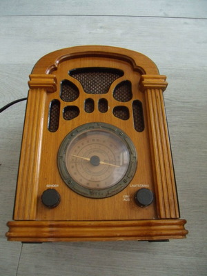 Antique Radio VMR-5011 EDUTEC used