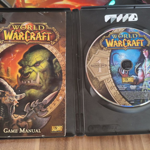 World of Warcraft DVD collection like new with double DVD installer