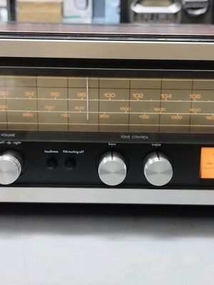 Luxman AR1030 used sound amplifier in very good condition