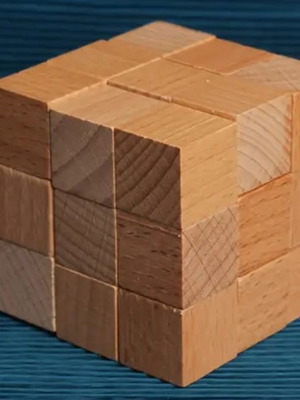 Wooden puzzle Cube new