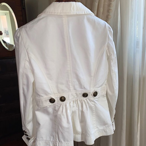 Lorna Bose white cotton jacket like new
