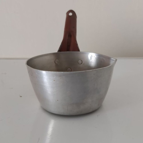 Vintage aluminum kitchenware set used, 2 pieces