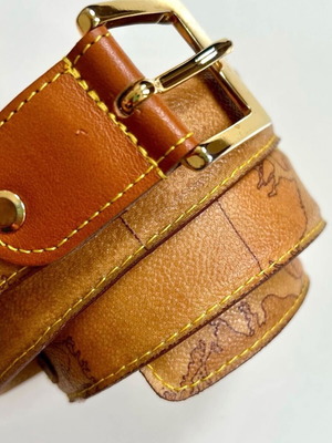 Alviero Martini 1st Class leather belt like new, size M, light brown