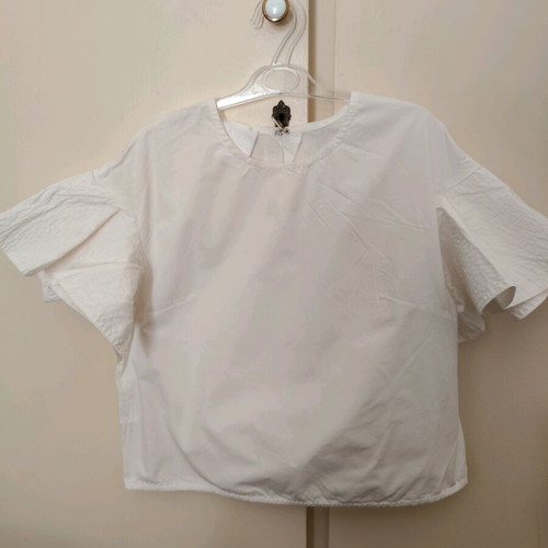 Blouse Black & Black cotton white with ruffles like new, size M