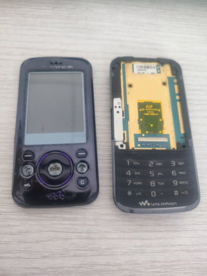 Sony Ericsson W395 Walkman Slide Phone μεταχειρισμένο, μωβ