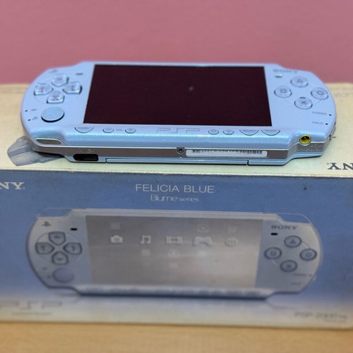 Sony PSP 2000 Felicia Blue like new with box and accessories