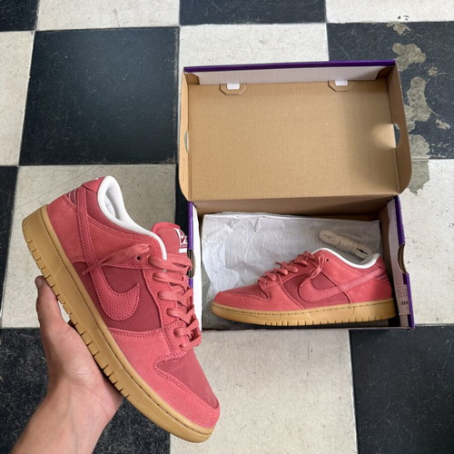 Nike SB Dunk Adobe sneakers, size 42, red