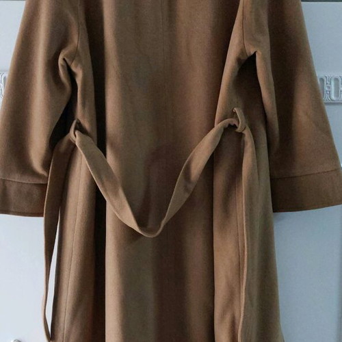 Wool coat XL camel with fur collar, warm, like new