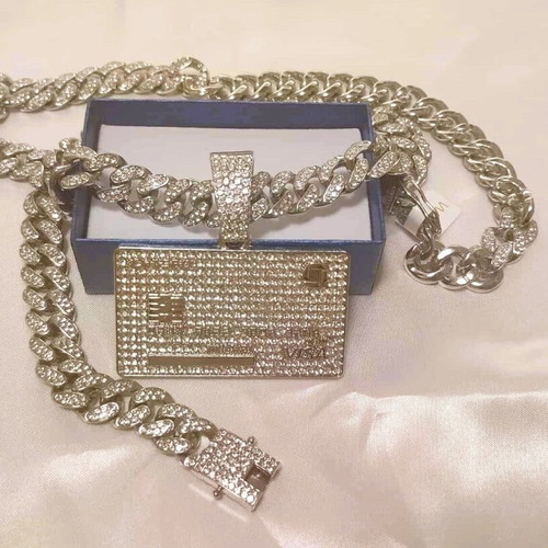Bank Card Shape Pendant Necklace new, silver with zircon
