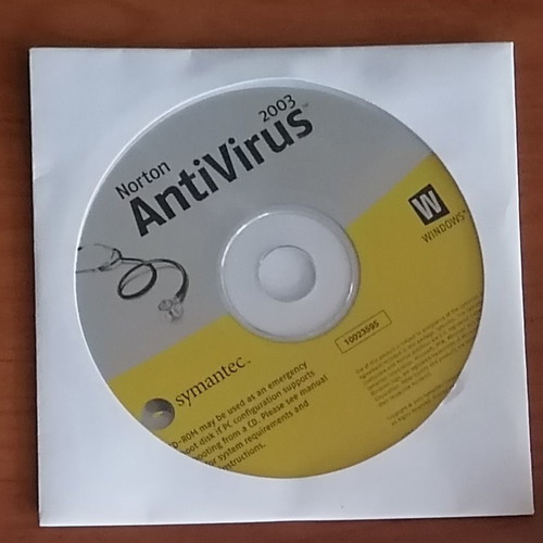 Antivirus protection Norton used with box, CD and book