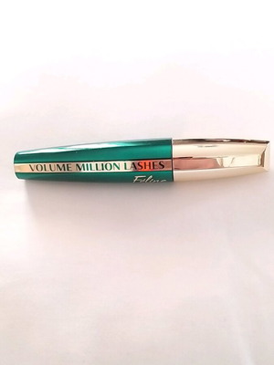 L'Oréal mascara black for volume new