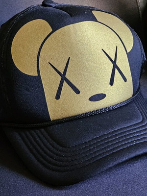 Καπέλο Gold Bear καινούργιο, μαύρο και χρυσαφί
