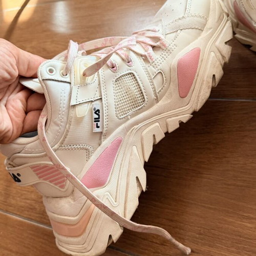 Fila athletic shoes like new, size 41.5, white and pink