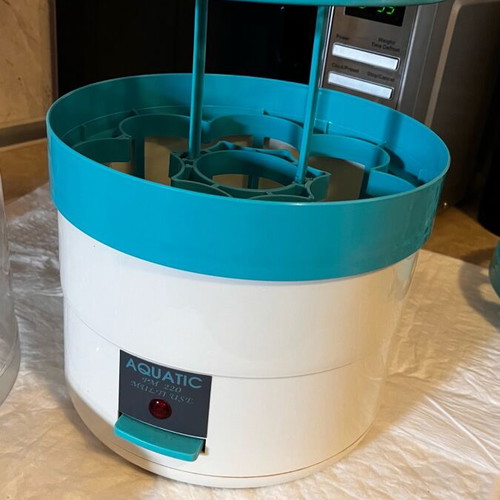 Bottle sterilizer and egg boiler used, excellent condition