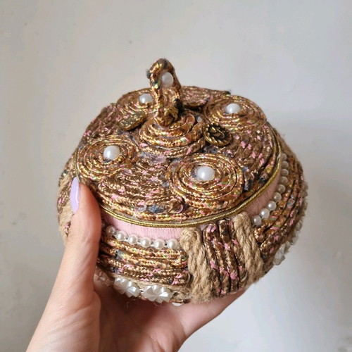 Handmade box like new, hemp