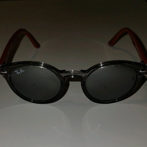 Rayban kids sunglasses used, red frame