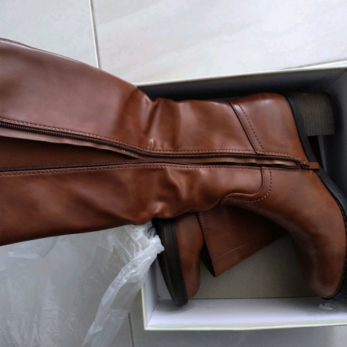 Diamantique women's boots size 37 like new, brown