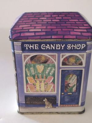 Elite Gift Box μεταχειρισμένο από Gale Pitt «The candy shop» μεταλλικό κουτί