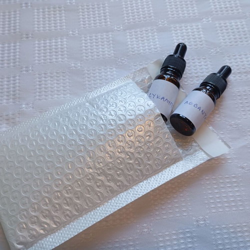 Essential oils 2 bottles 10 ml each, new, various scents