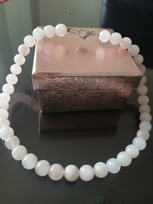 Necklace with pink quartz 1mm, stainless steel clasp 40 cm like new
