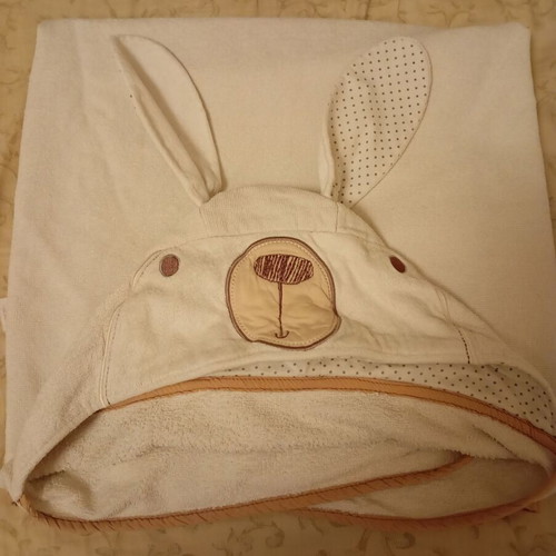 Baby bathrobe like new with bunny design