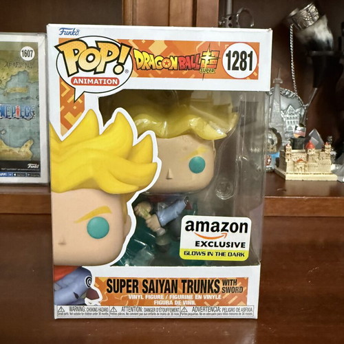 Funko Pop Animation Dragonball #1281 Super Saiyan Trunks with Sword Amazon Exclusive like new