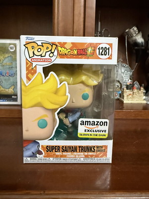 Funko Pop Animation Dragonball #1281 Super Saiyan Trunks with Sword Amazon Exclusive like new