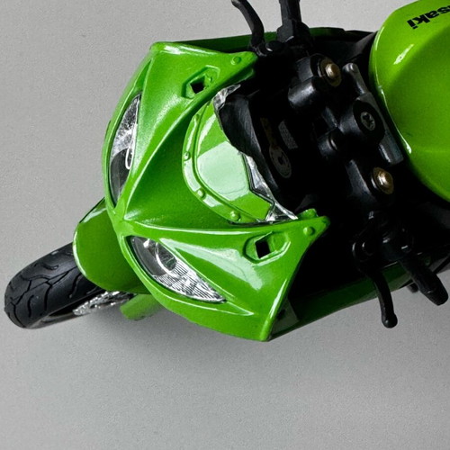 Maisto Kawasaki Ninja ZX-10R motorcycle miniature used