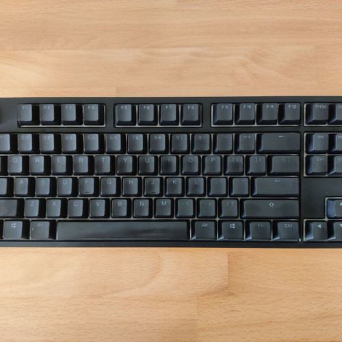 Ducky One 2 TKL RGB mechanical keyboard like new, Cherry MX Brown