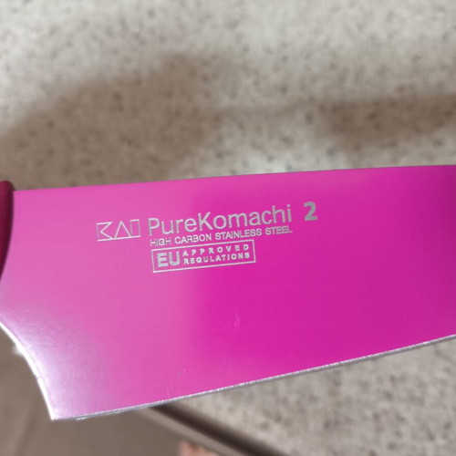 Kai PureKomachi 2 Vegetable Knife like new, 16.5cm blade