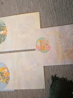 Correspondence like new