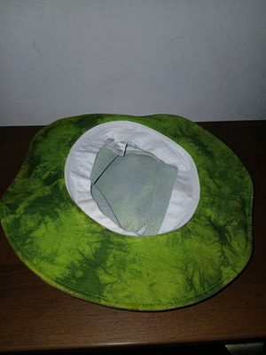 Woman's hat like new, size 52
