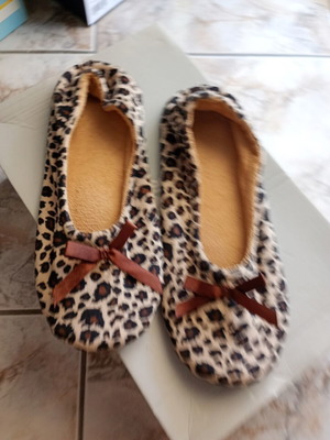 Slippers used, size 38/39, leopard print