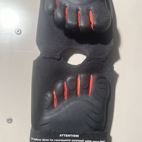 Vibram women's toe shoes size 39 new, gray summer design