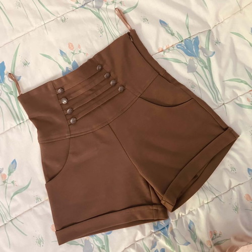 Paranoia olive summer shorts with buttons, size M